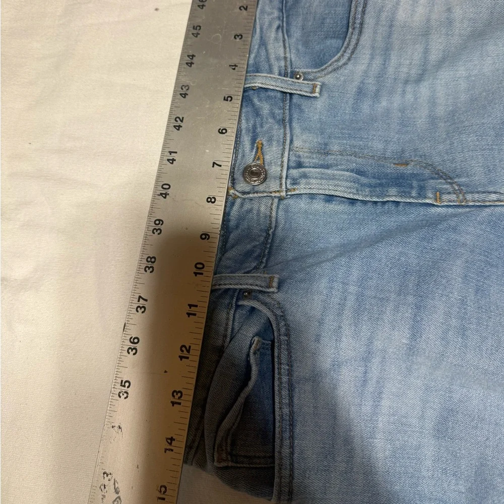 Levi's 711 Light‎ Blue Distressed Skinny Jeans
